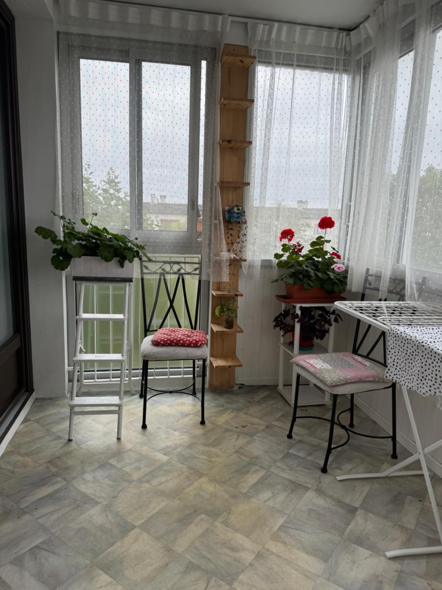 Les Clayes-Sous-Bois Appartement Periurbain De Paris Et Versailles מראה חיצוני תמונה